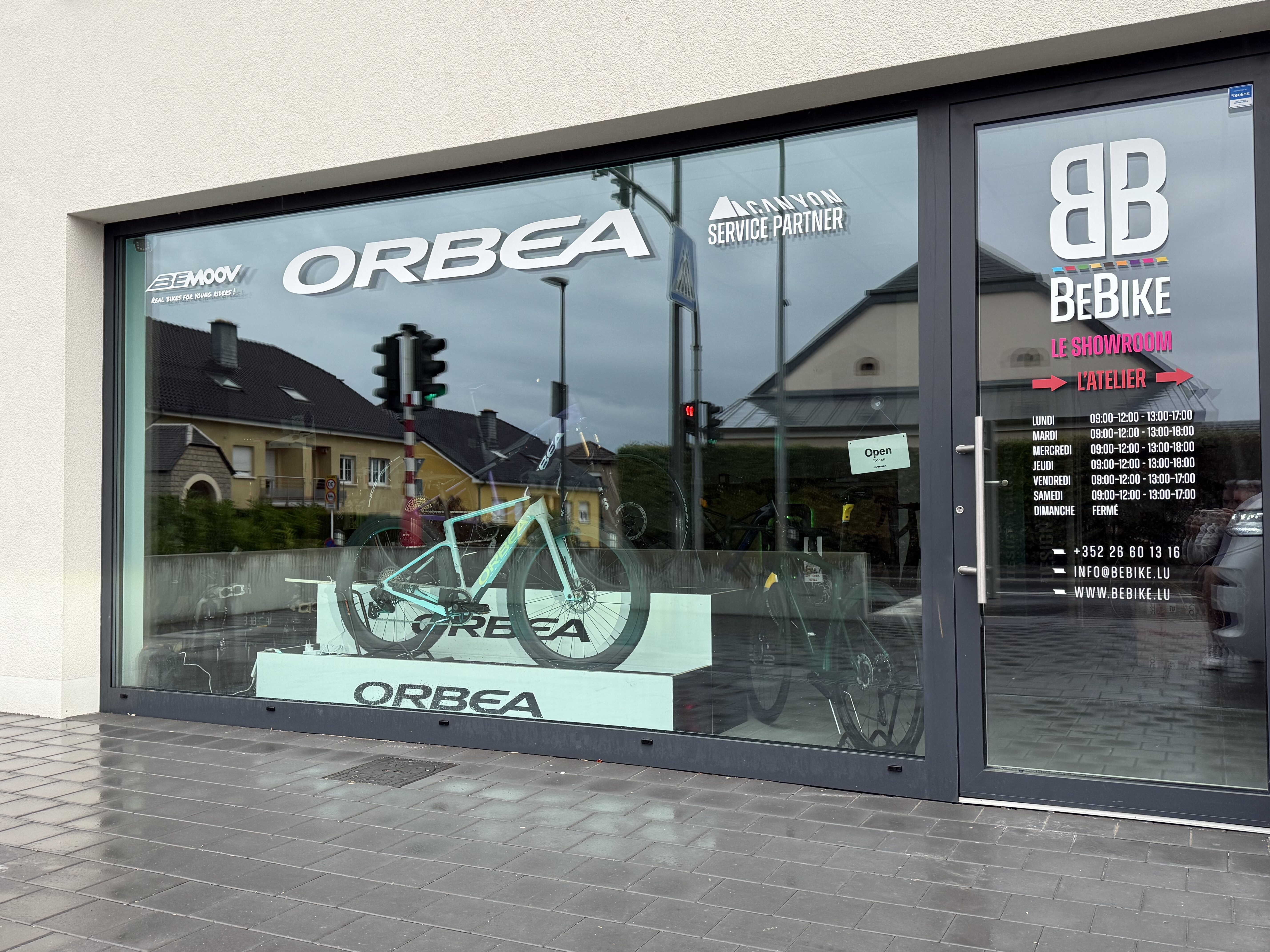 IMG_1772 Façade du magasin Bebike à Windhof, Luxembourg